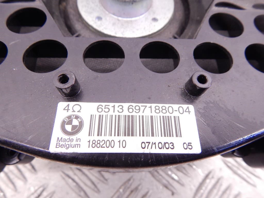 Сабвуфер к BMW X5 E70 (06-10)
