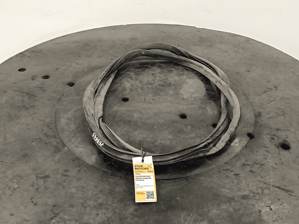 Уплотнитель двери задней правой к Opel Astra K Рестайлинг (19-21)