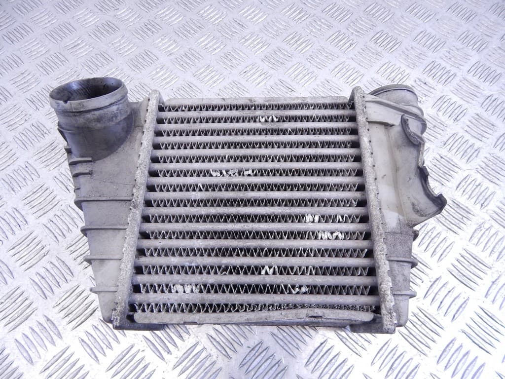 Интеркулер к Audi A3 8L (96-00)