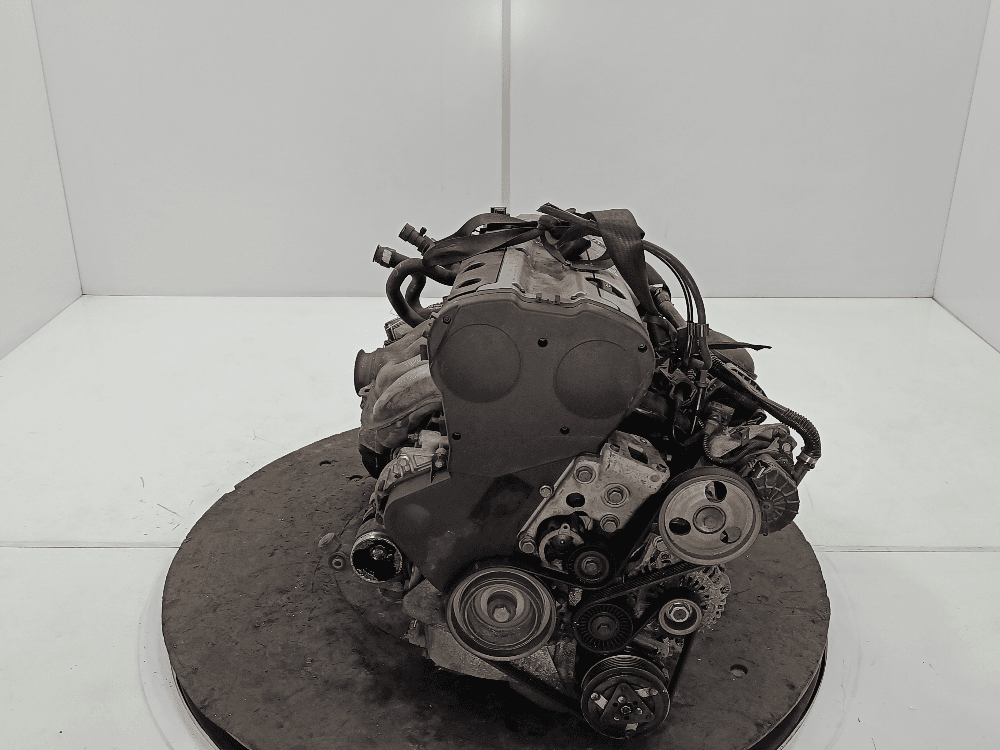Двигатель к Peugeot 307 (01-05)