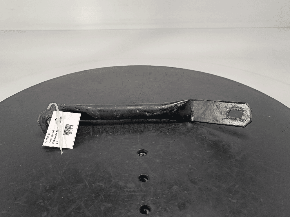 Рычаг задний к Volkswagen Touareg 3 (18-24)
