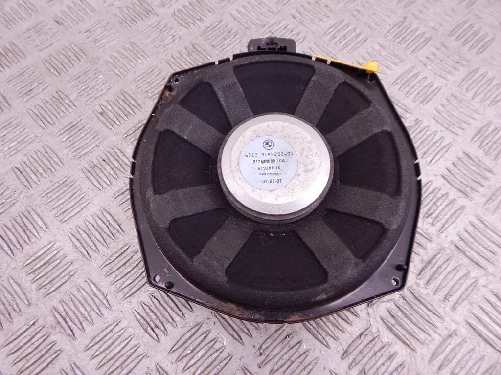 Сабвуфер к BMW 6 E63/E64 (03-07)