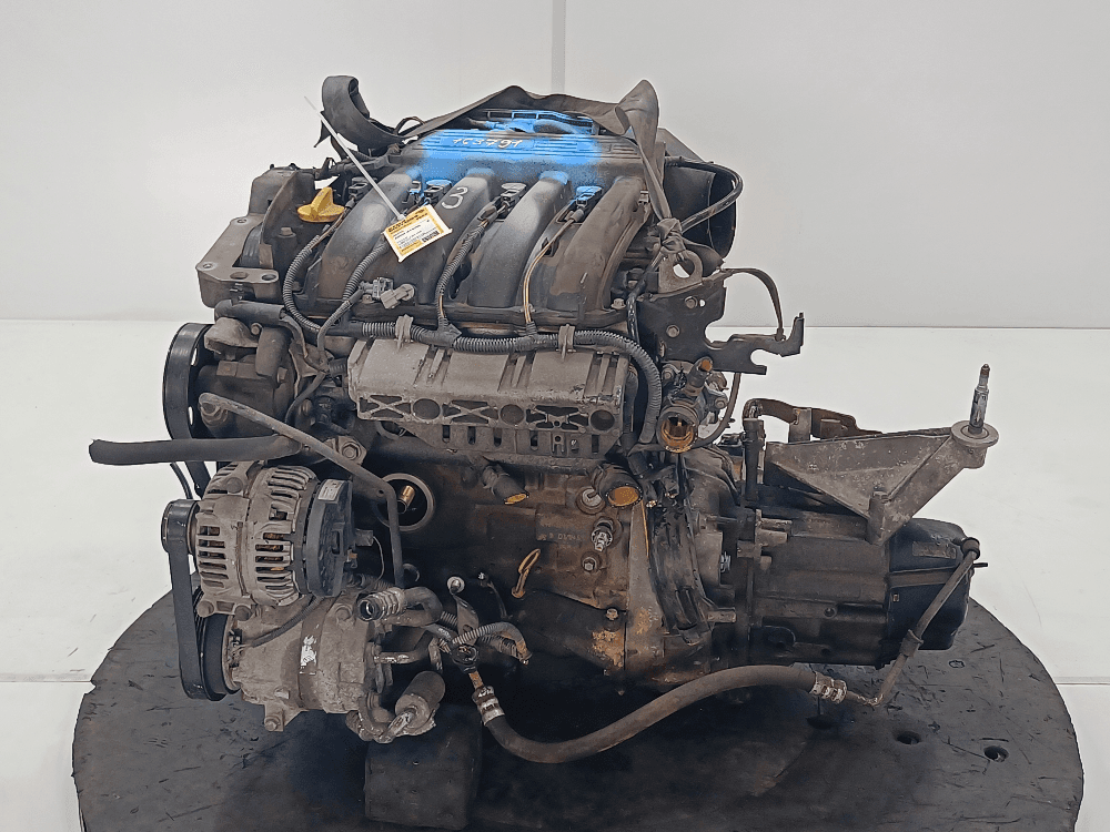 Двигатель к Renault Laguna 2 (01-05)