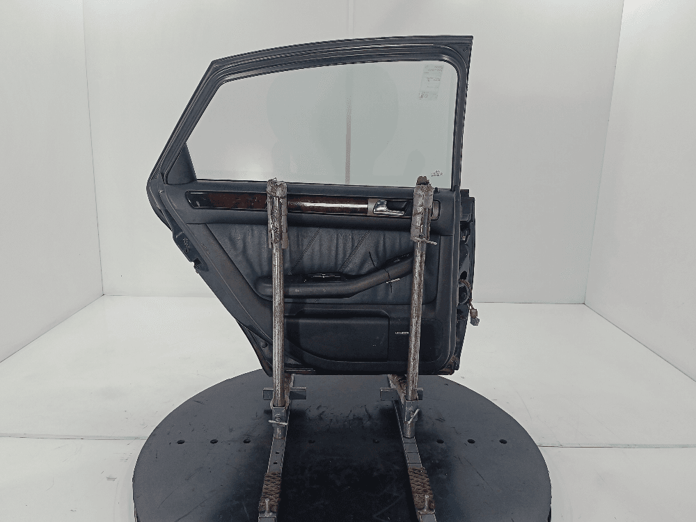 Дверь задняя левая к Audi A6 C5/4B (97-01)