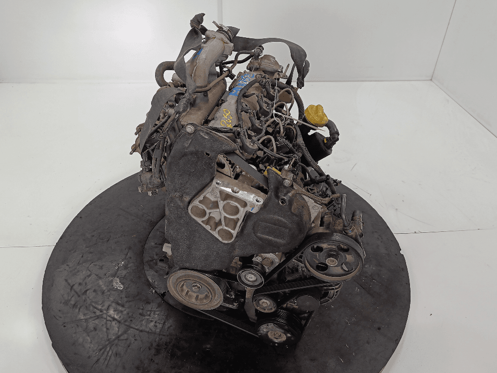 Двигатель к Renault Laguna 2 (01-05)