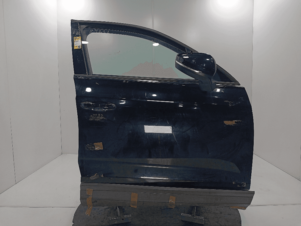 Дверь передняя правая к Volkswagen Touareg 3 (18-24)