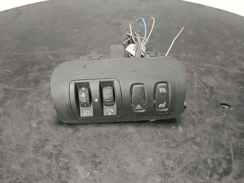 Переключатель света к Renault Megane 2 (02-06)
