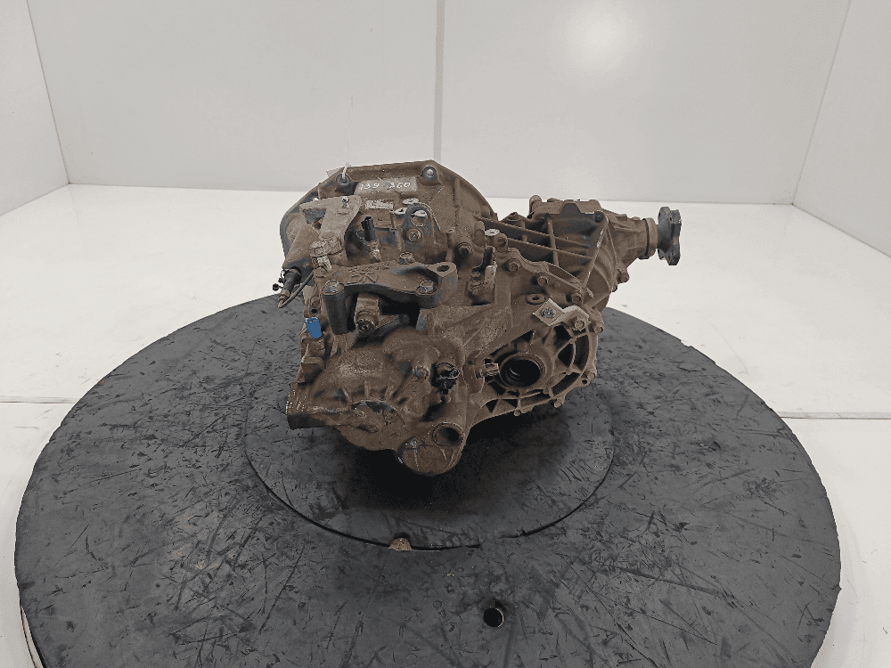 КПП механическая (МКПП) к Nissan  X-Trail T31 (07-11)