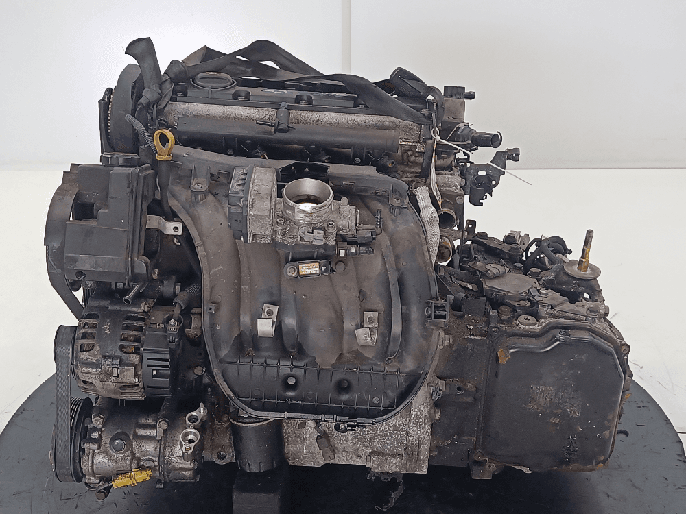 Двигатель к Citroen C5 1 (01-04)