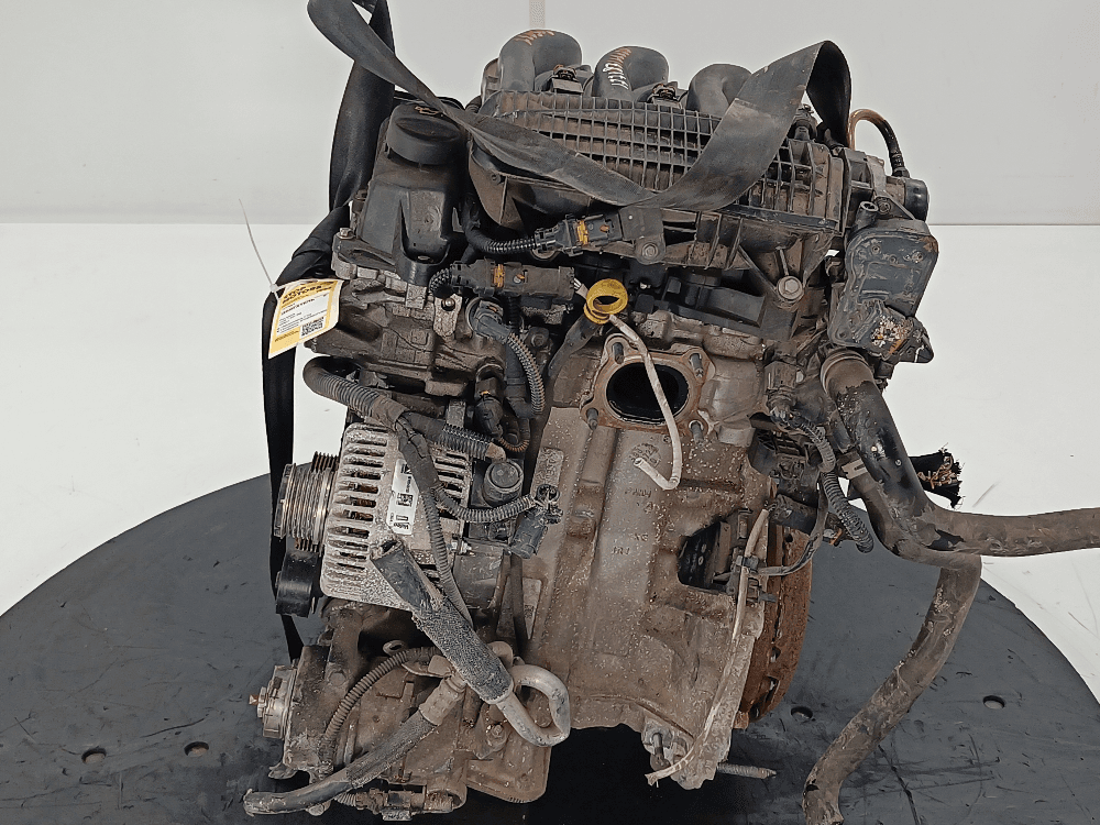 Двигатель к Peugeot 208 1 (12-15)