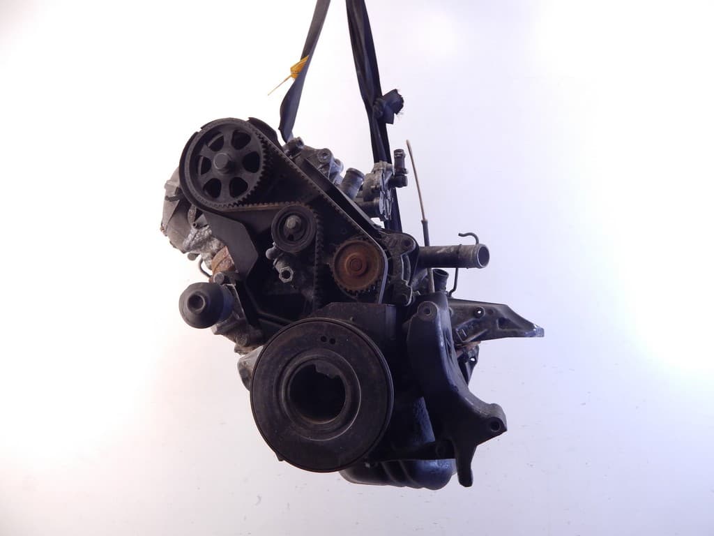 Двигатель к Audi 80 B4 (91-96)