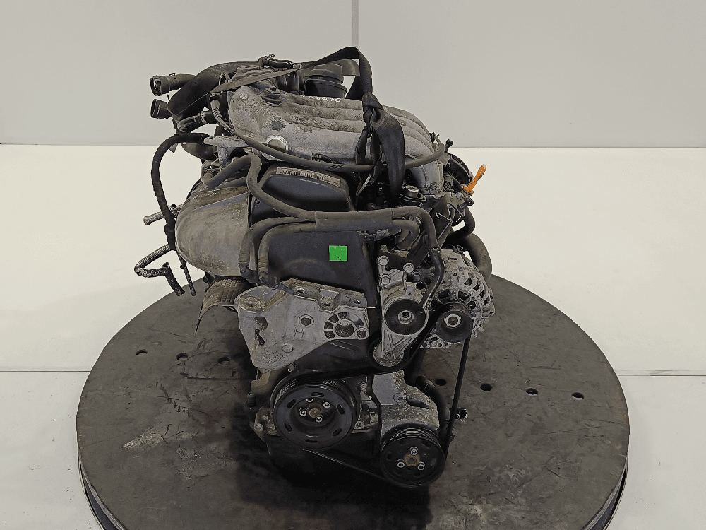 Двигатель к Volkswagen Golf 4 (97-06)