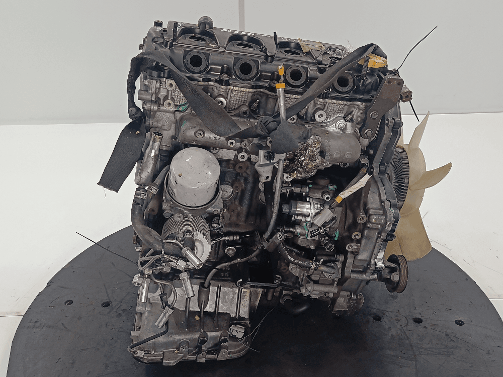 Двигатель к Nissan  Caravan 3 (12-17)