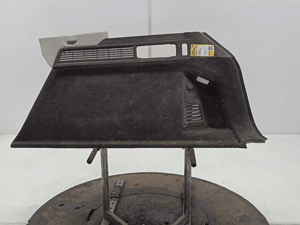 Обшивка багажника к Volkswagen Touareg 3 (18-24)