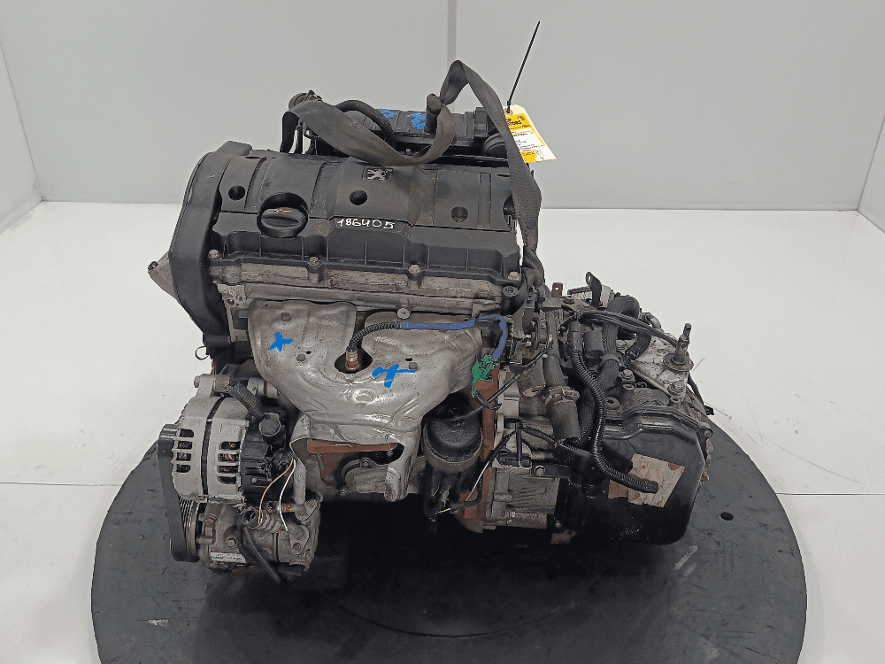 Двигатель к Citroen C4 1 (04-08)