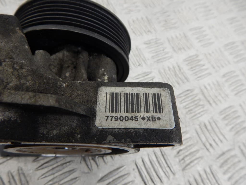 Помпа к BMW X5 E70 (06-10)