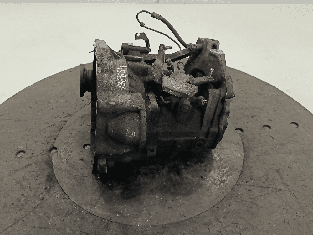 КПП механическая (МКПП) к Volkswagen Golf 5 (03-09)