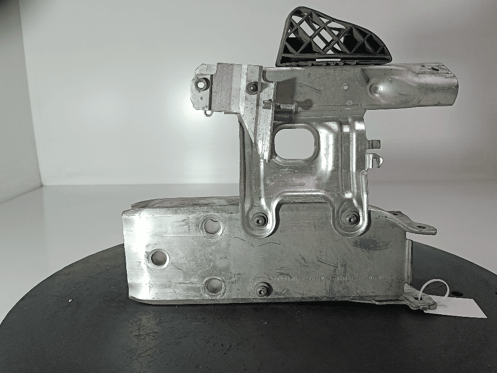 Кронштейн к BMW 3 F30/F31 (11-15)