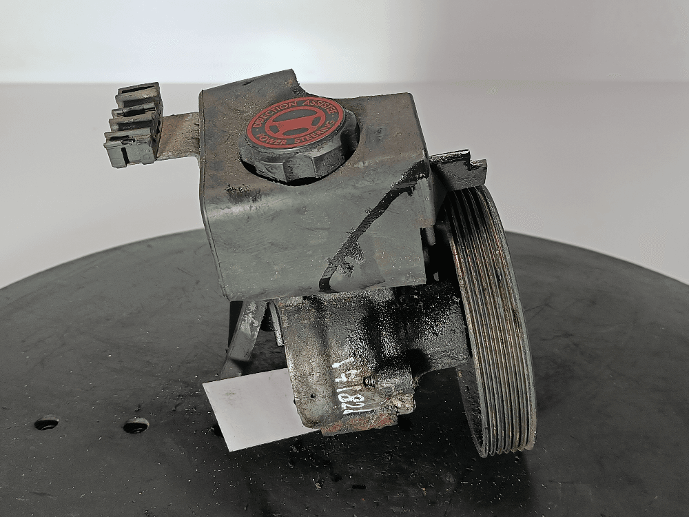 Насос гидроусилителя руля к Peugeot 307 (01-05)