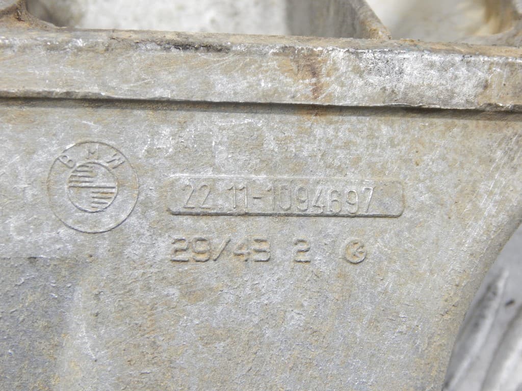 Кронштейн двигателя к BMW 3 E46 (97-03)