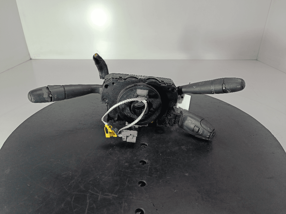 Переключатель подрулевой (стрекоза) к Peugeot 308 1 Рестайлинг (11-15)