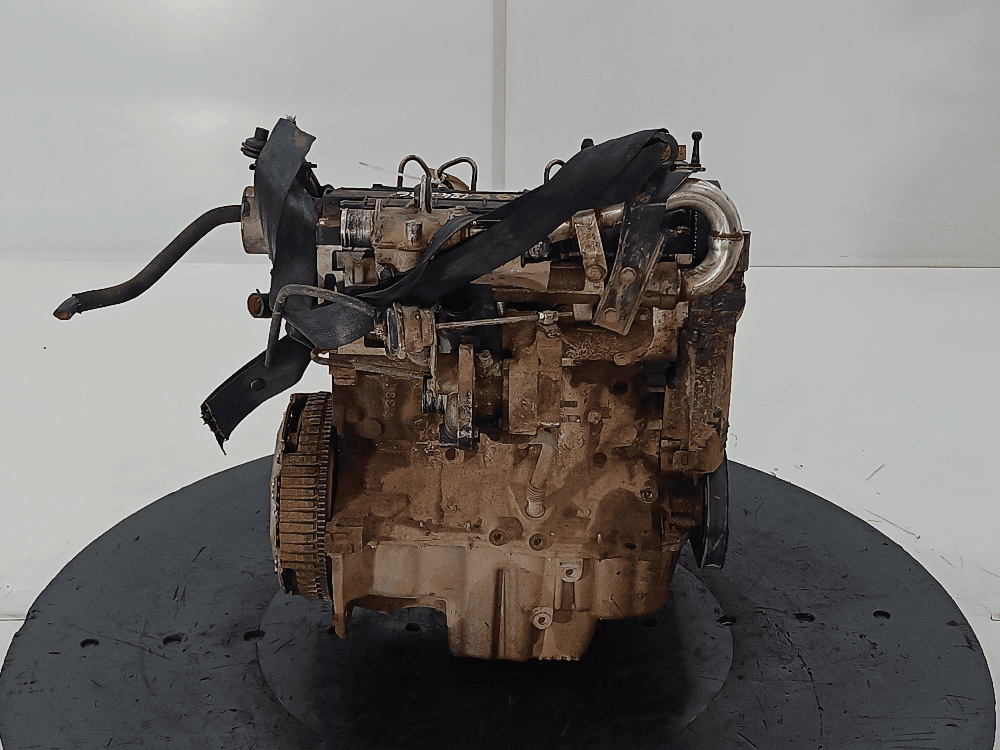 Двигатель к Nissan  Micra K11 (92-02)