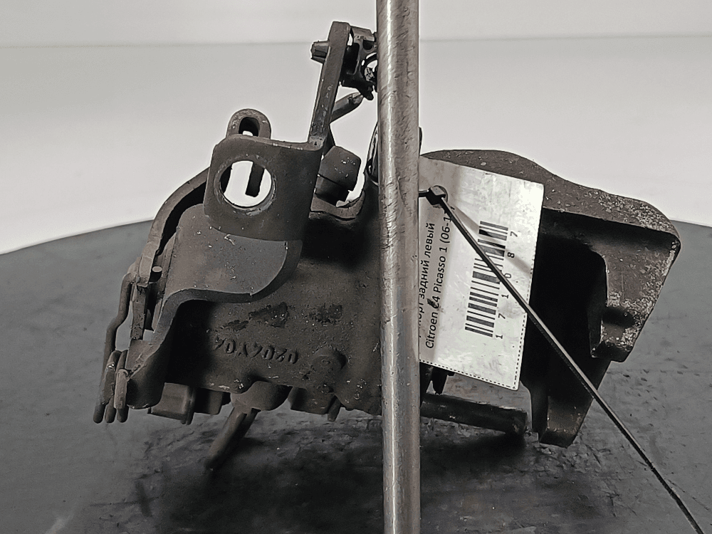 Суппорт задний левый к Citroen C4 Picasso 1 (06-13)