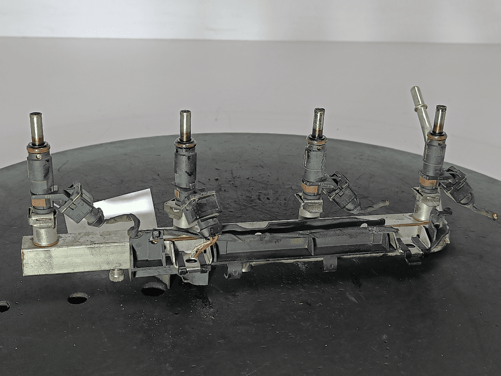 Топливная рампа к BMW 3 E90/E91/E92/E93 Рестайлинг (08-14)