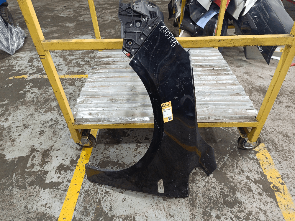 Крыло переднее левое к Opel Astra J (09-12)