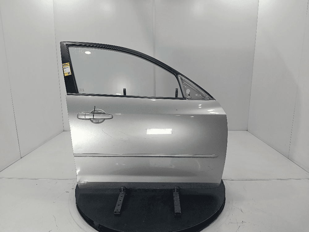 Дверь передняя правая к Mazda 3 BK (03-06)