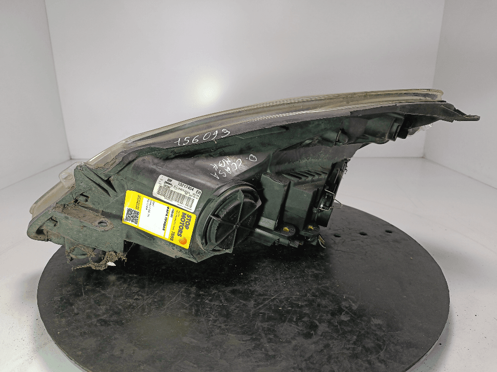 Фара правая к Opel Corsa D (06-11)