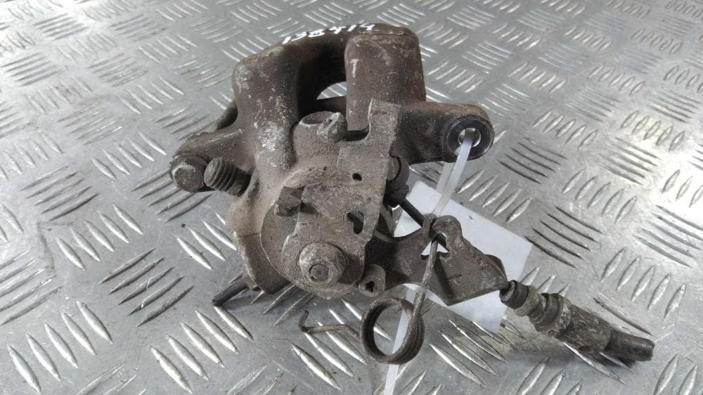 Суппорт задний правый к Citroen C4 1 (04-08)