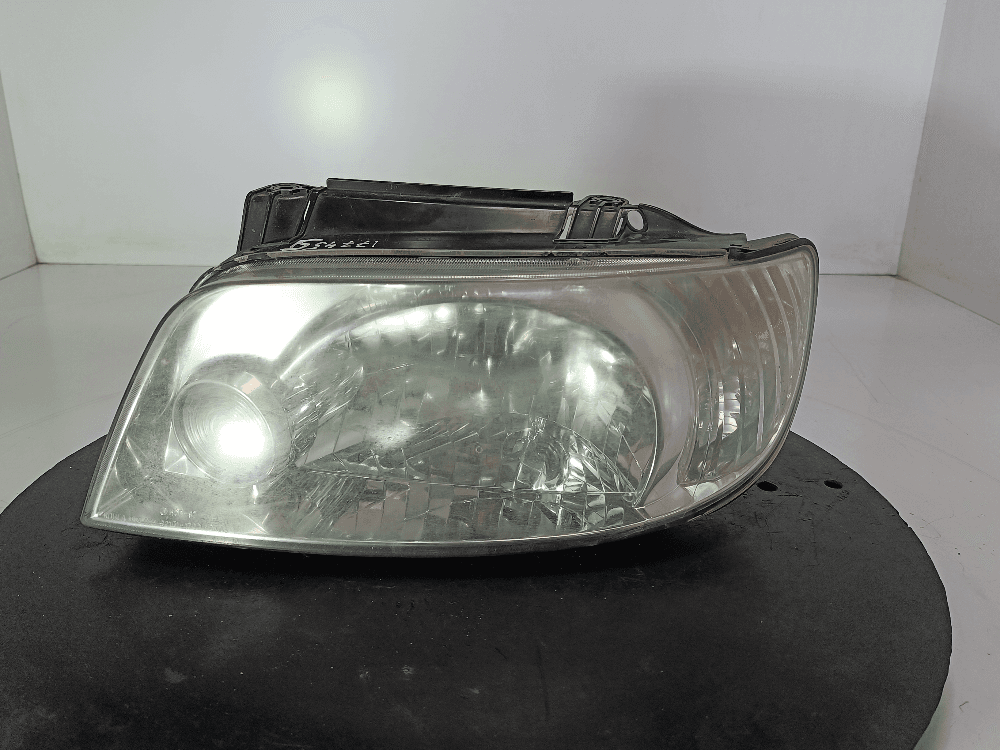 Фара левая к Hyundai Matrix 1 Рестайлинг (05-08)