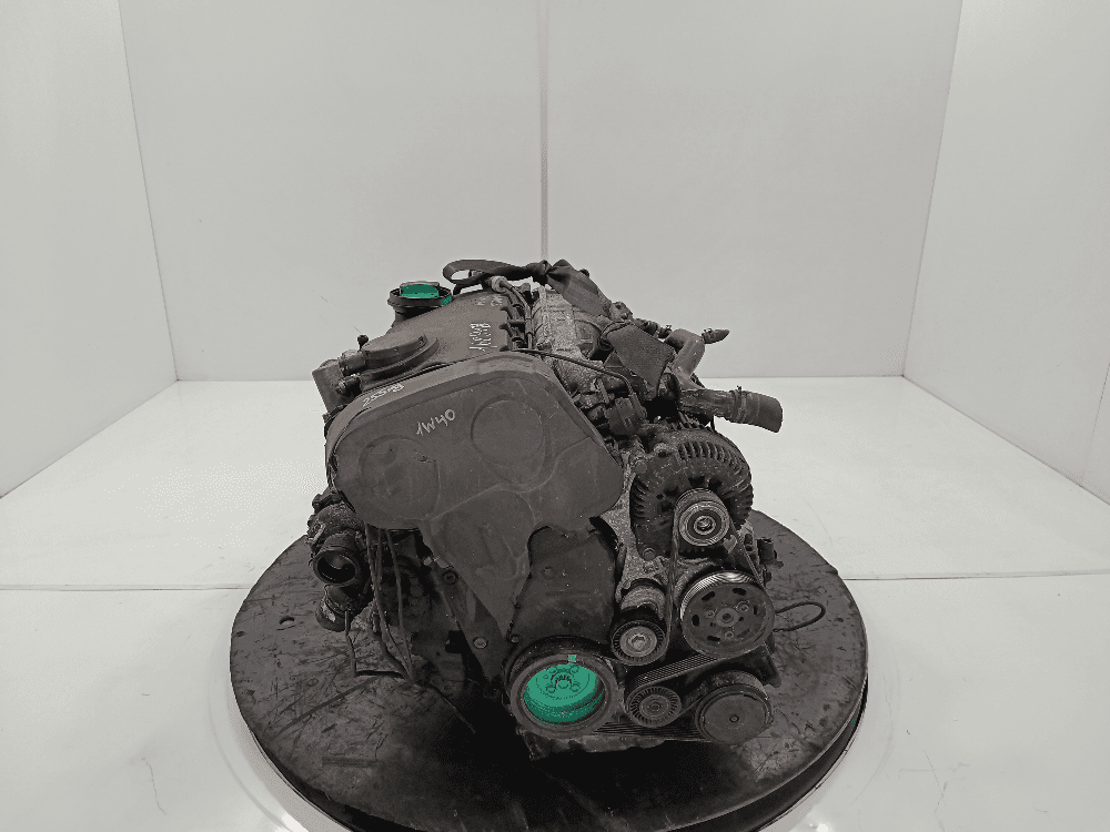 Двигатель к Audi A4 B7 (04-09)