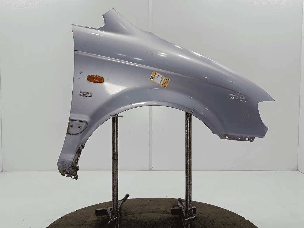 Крыло переднее правое к Hyundai Trajet (00-04)