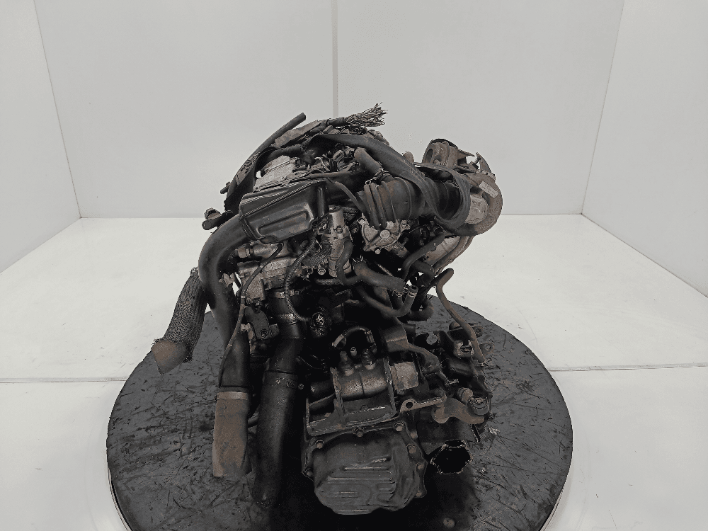 Двигатель к Toyota Avensis 2 (03-06)