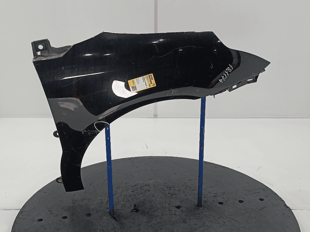 Крыло переднее правое к Citroen C4 1 (04-08)