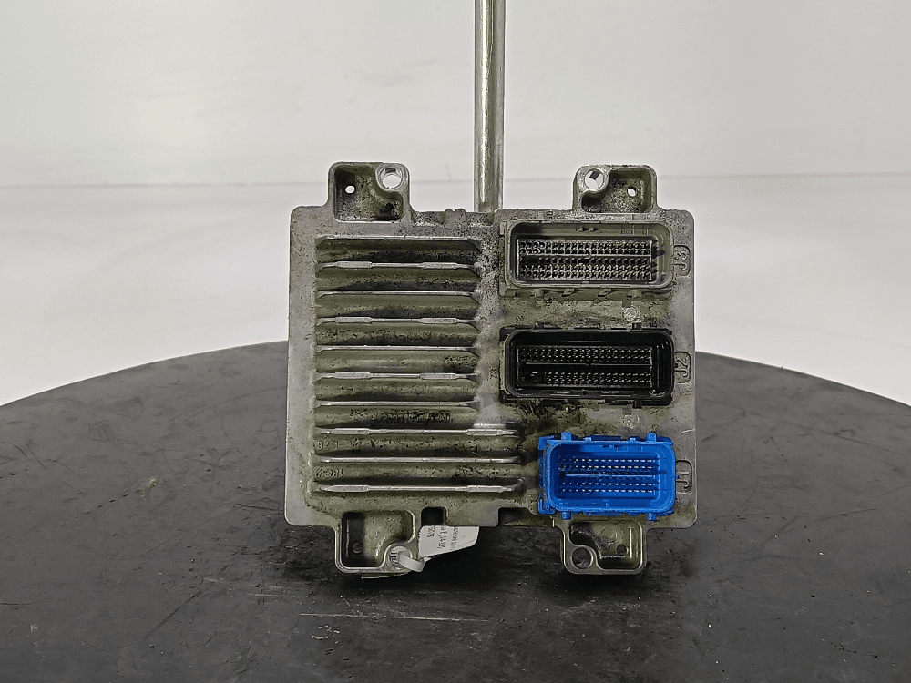 Блок управления двигателем к Opel Corsa E (14-19)