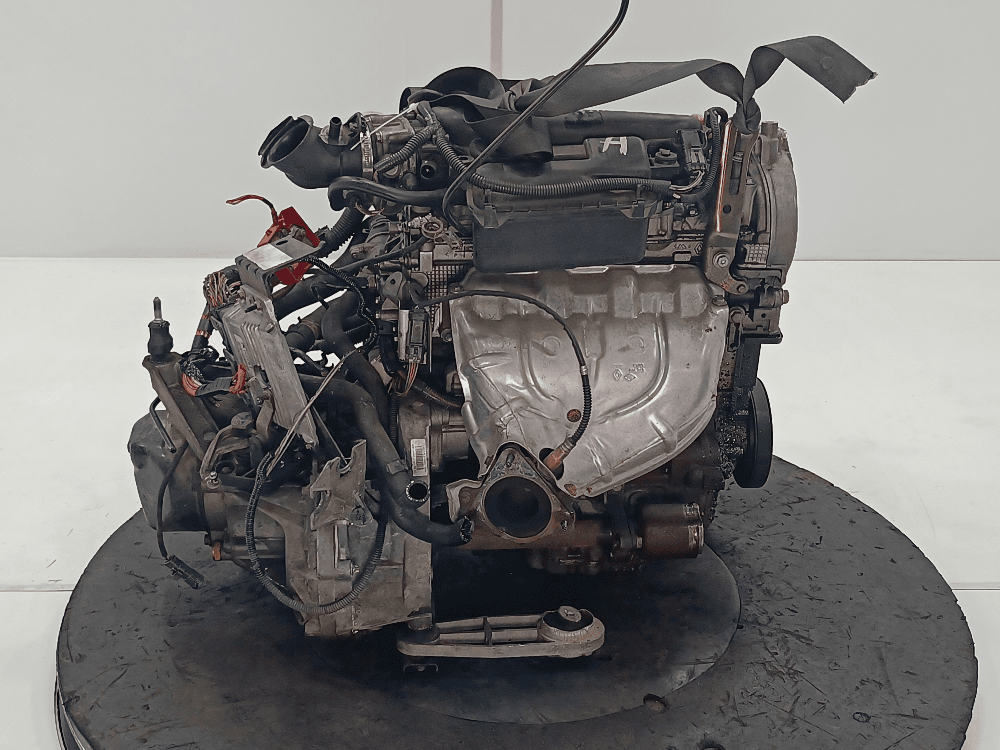Двигатель к Renault Scenic 2 (03-06)
