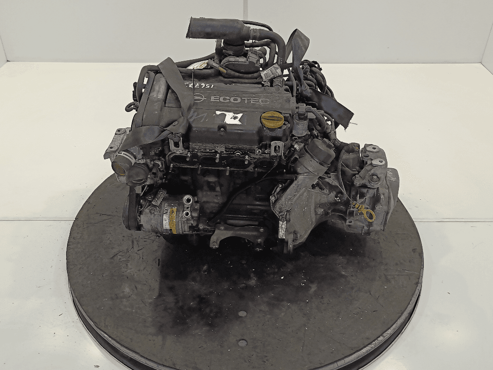 Двигатель к Opel Corsa D (06-11)