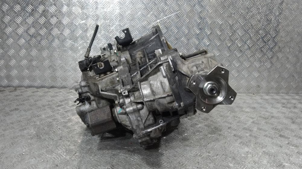 КПП механическая (МКПП) к Nissan  Qashqai 1 (07-10)