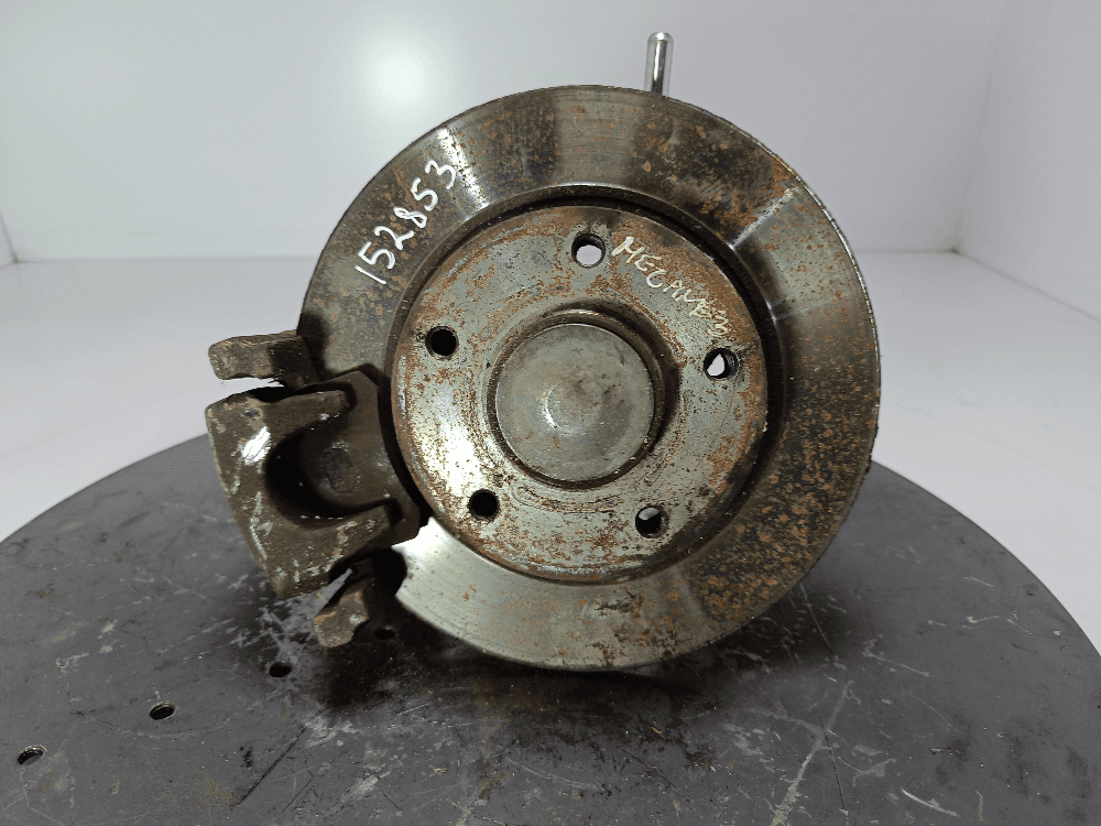 Кулак задний правый к Renault Megane 3 (08-14)