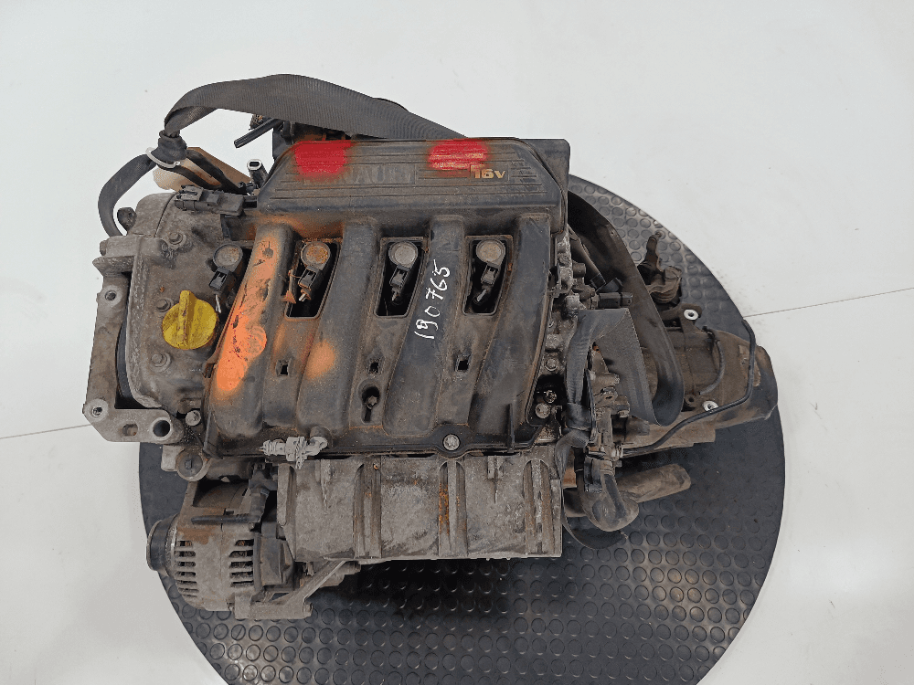 Двигатель к Renault Megane 2 (02-06)