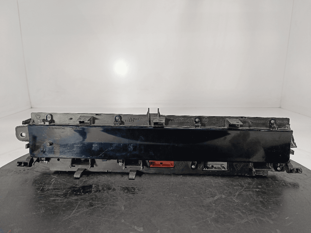 Щиток приборов (приборная панель) к Renault Scenic 2 (03-06)