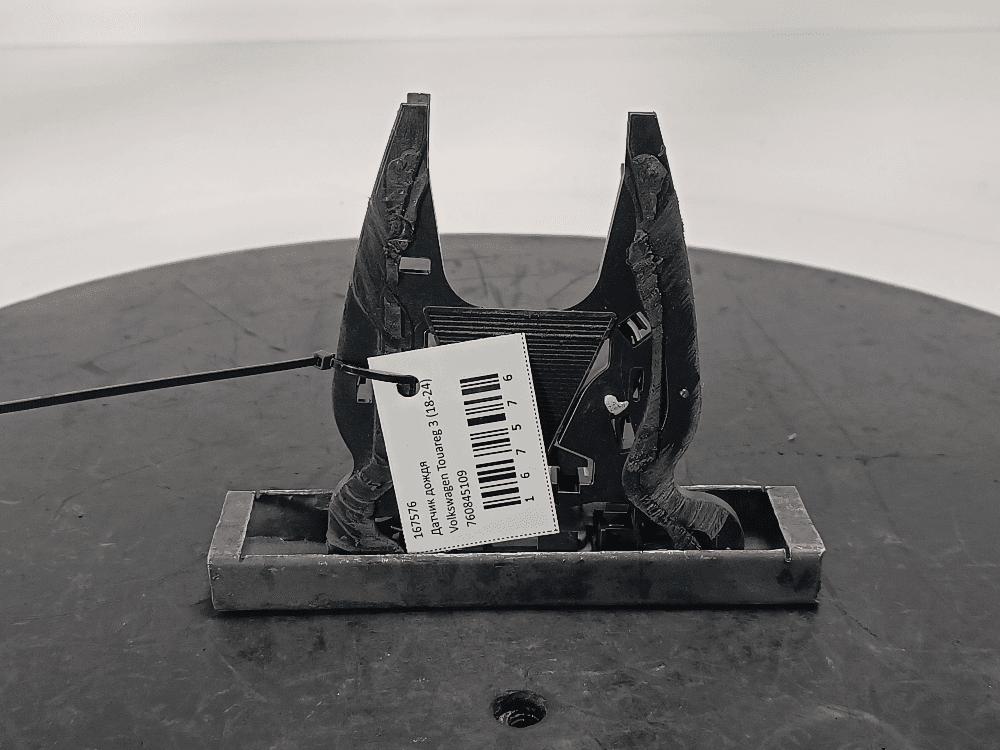 Датчик дождя к Volkswagen Touareg 3 (18-24)