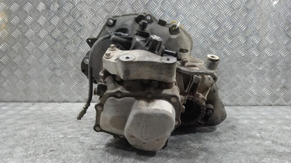 КПП механическая (МКПП) к Opel Corsa C Рестайлинг (03-06)