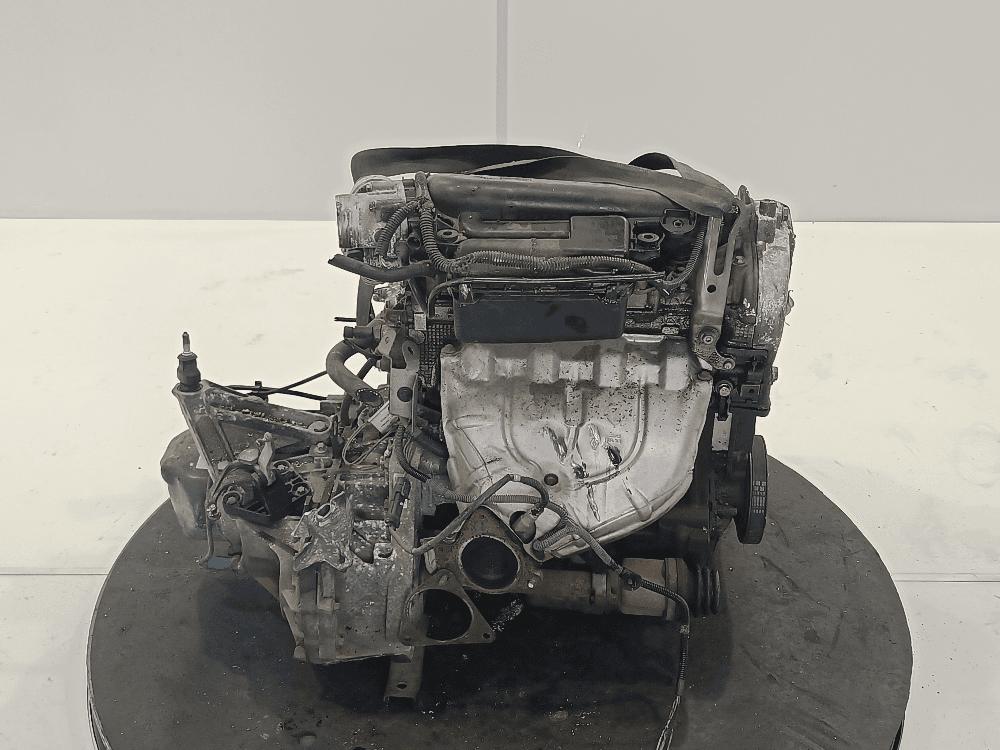 Двигатель к Renault Scenic 2 (03-06)