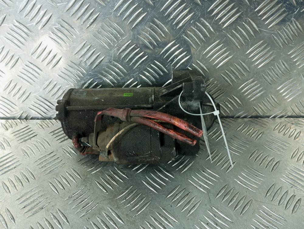 Стартер к Renault Scenic 2 (03-06)