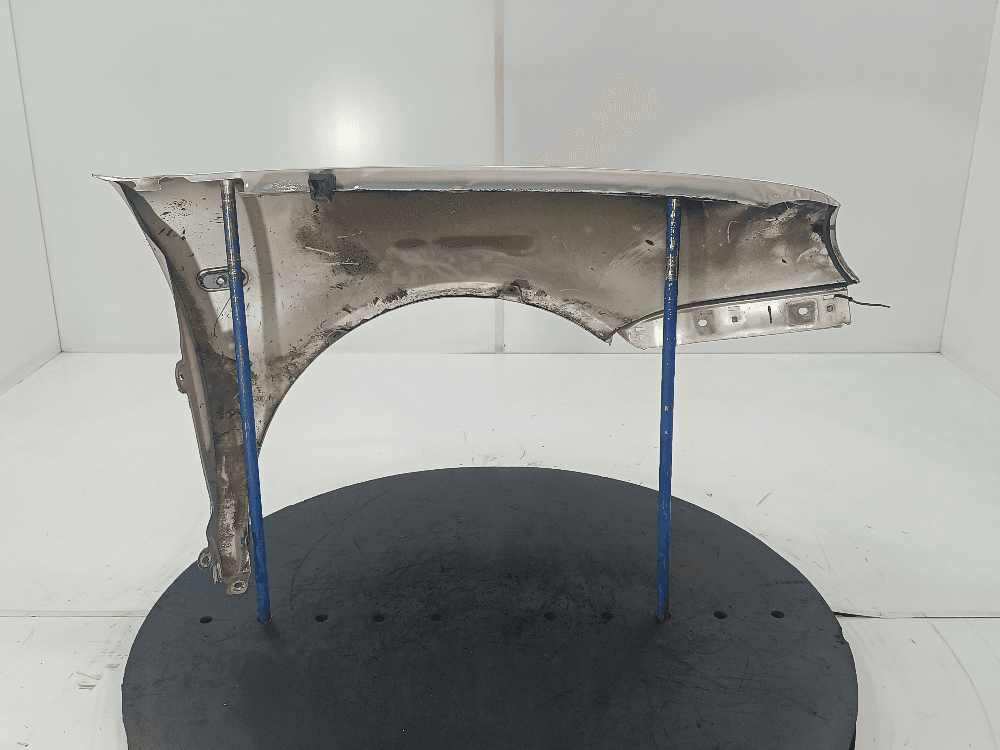 Крыло переднее левое к Volkswagen Golf 4 (97-06)