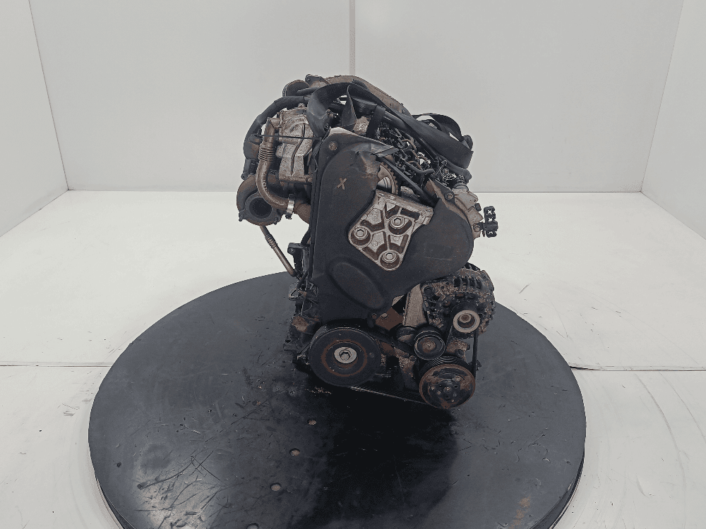 Двигатель к Renault Scenic 2 (03-06)